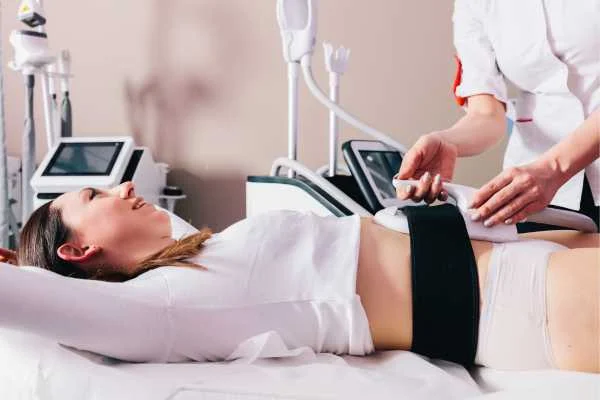 woman having body sculpting to help improve her body image and her mental health Worthing